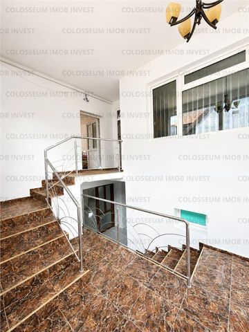 Casă 5 camere | Curte 500 mp | pretabil firme | Răcădău - Fotografie 3