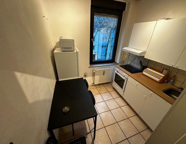 Möblierte 2-Zimmer-Wohnung mit Küche Frei sofort oder Absprache - Photo 1