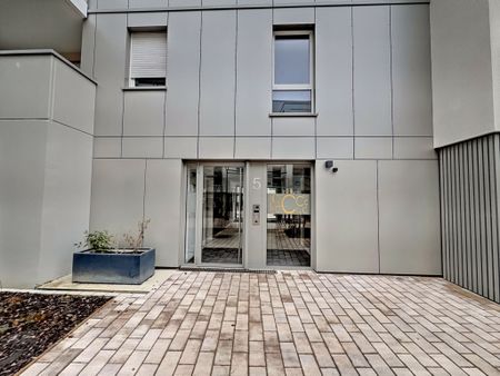 Location Appartement 2 pièces 41m² SCHILTIGHEIM 67300 - Photo 5