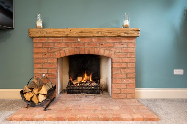 3 bed cottage to rent in Ullenhall Street, Henley-In-Arden, B95 - Photo 1