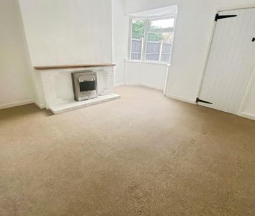 Station Road, Alsager - Photo 1