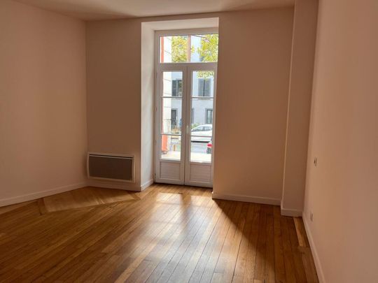 Location Appartement 2 pièces 47m² BRIOUDE 43100 - Photo 1