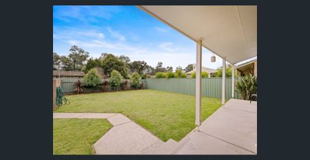 Comfortable Family Home - Photo 4