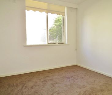 When space and location is what you need! - Photo 3