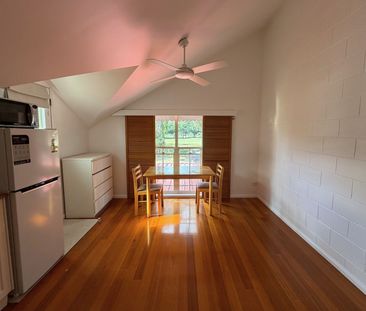 Partly Furnished Studio Style Bedsit - Photo 2