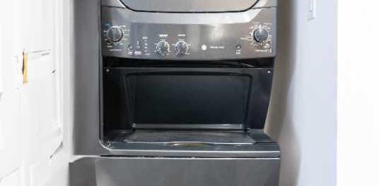 Absolutely beautiful, renovated 3.5 - Photo 2