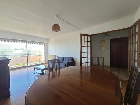Location Appartement 3 pièces 70m² BORDEAUX 33200 - Photo 2