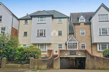 Claudius Court, CO1 - Photo 5