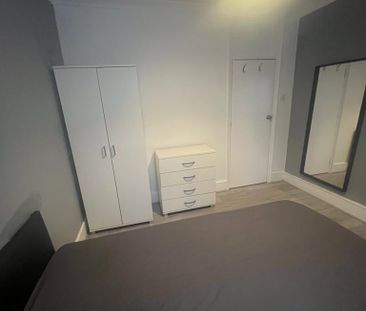 House share to rent - Photo 6