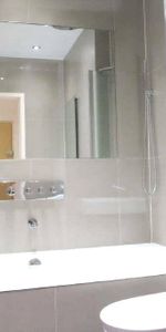 East Street, Epsom, Surrey, KT17 1BP - Photo 4