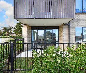 2 bedroom apartment in Manurewa East! - Photo 5