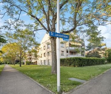 Exclusive maisonette apartment with garden seating area - Photo 1
