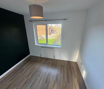 64 Maypole Park, Dromore, BT25 1SH - Photo 5