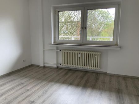 3-Zimmer-Wohnung mit Balkon in ruhiger Lage  ab sofort bezugsfertig - Photo 4