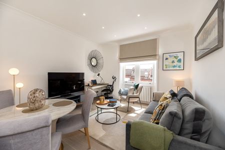 2 Bed Flat, Pater Street, W8 - Photo 2