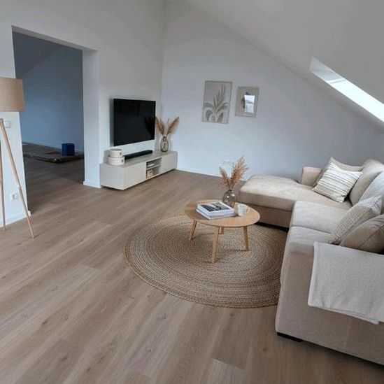 Erstbezug nach Sanierung, schöne Dachgeschosswohnung in Hochdorf - Foto 1