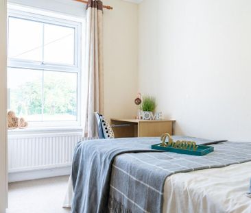 5 bedroom house to rent - Photo 1