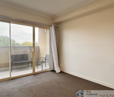 Great Location - Photo 1