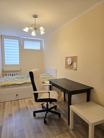 Warszawa, Aleja Jana Pawła II - Photo 2