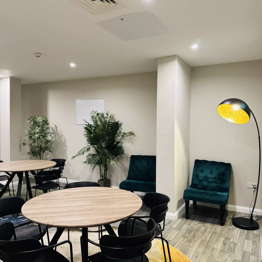 Premier Luxe Studio - Photo 1