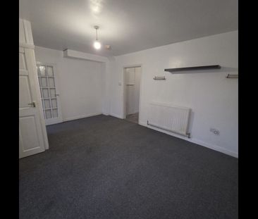 2 Bed Semi-Detached House, Bisley Grove, B24 - Photo 6