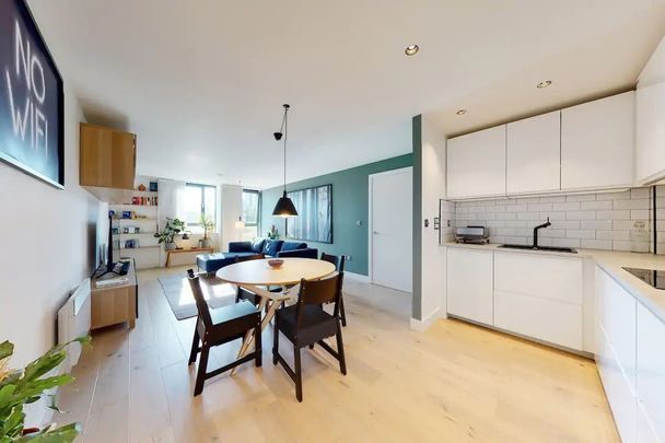 2 Bed Flat, Wapping Lane, E1W - Photo 1