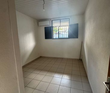 Location Appartement 3 pièces 50m² CAYENNE 97300 - Photo 1