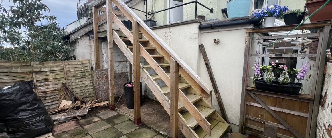 Alexandra Road - Photo 1