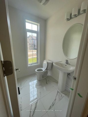 For Lease - 2 Bachelor Street, Brampton, Ontario - Photo 3