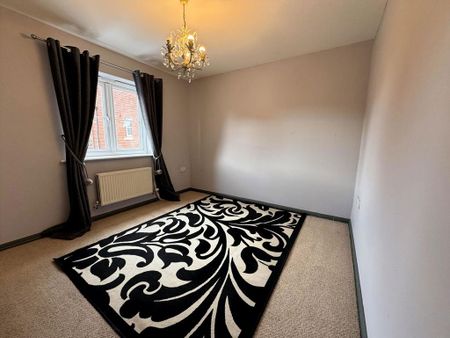2 bedroom coach house to rent - Photo 2