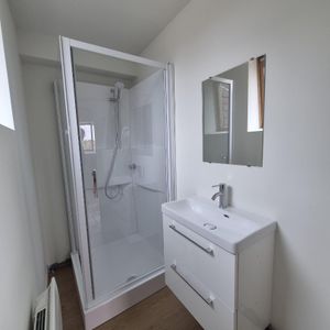 Location Appartement 2 pièces 25m² HAUBOURDIN 59320 - Photo 2