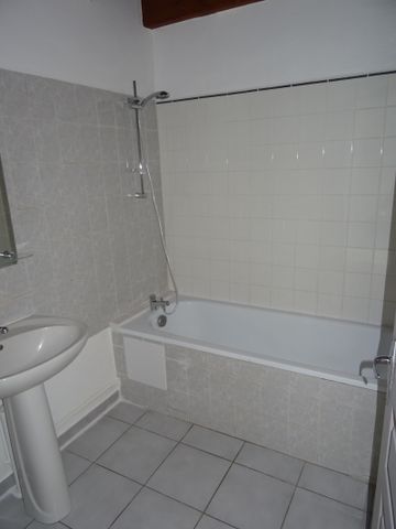 Location Appartement 3 pièces 45m² MONTPELLIER 34000 - Photo 2
