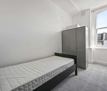 Ormiston Grove, Shepherds Bush, London, W12 - Photo 2