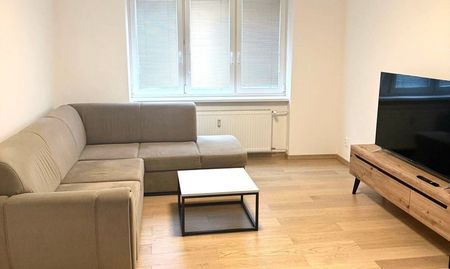 NEWCASTLE⏐PRENÁJOM 2 izbový byt s balkónom, 53 m², voľný ihneď - Photo 2