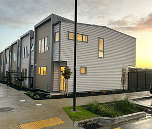 Chic 3BR Hobsonville Townhouse! - Photo 3