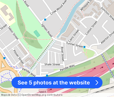 2 bedroom terraced house for rent - Photo 1