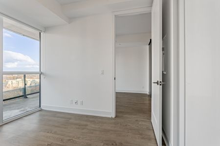 For Lease - 11 Lillian Street Unit# 1210, Toronto, Ontario - Photo 3