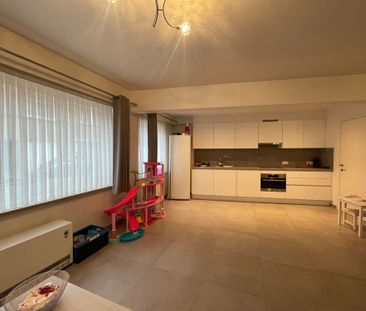 3 Slaapkamer gelijkvloers appartement te huur te Leffingestraat Oos... - Photo 4