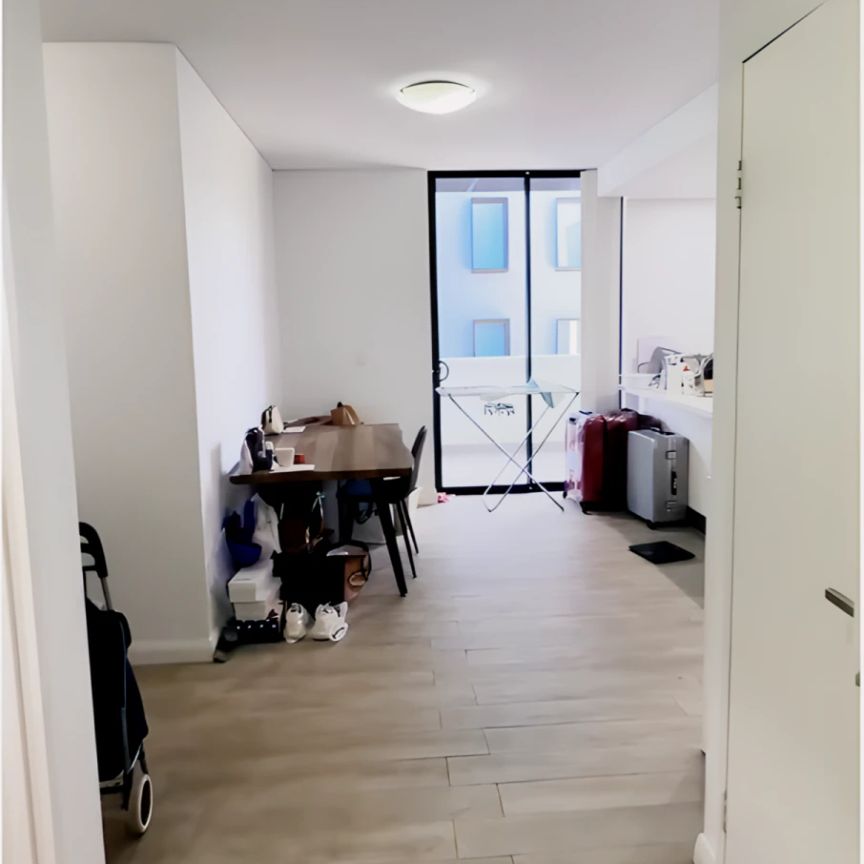 3 bed 2 bath - Photo 1