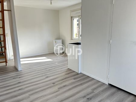 Appartement à louer à Henin Beaumont - Réf. LGLI15397 - Photo 3