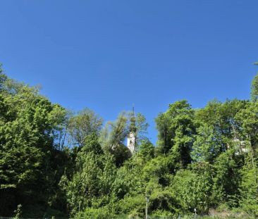 Erstbezug: Traumhafte Maisonette mit großzügigem, überdachtem Balkon - Photo 3