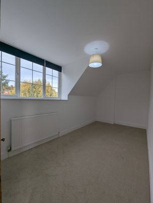 4 Bed Maisonette, Birdhurst Gardens, CR2 - Photo 1