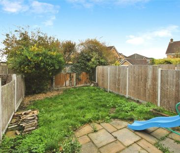 3 bedroom terraced house to rent - Photo 5