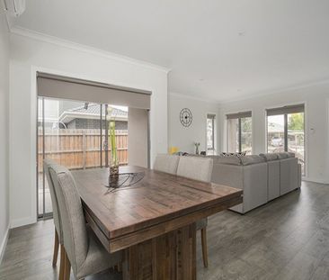 1/199 Woods Street, Newport VIC 3015 - House For Rent | Domain - Photo 2