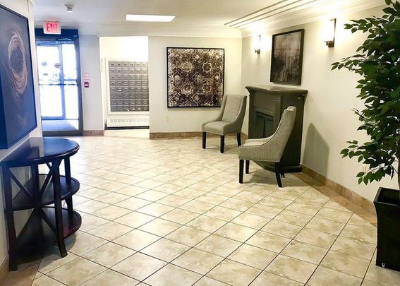 Country Hill Place - Photo 1