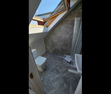 3 Bed Flat, Upper Richmond Road West, SW14 - Photo 6