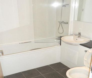 2 Bedroom Apartment To Let - Photo 4