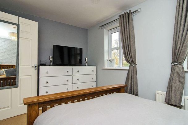 2 bedroom semi-detached house to rent - Photo 1