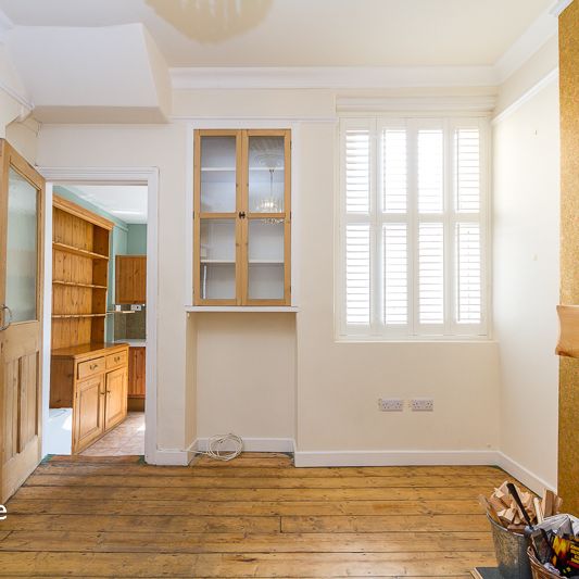 POMEROY STREET CARDIFF BAY UNFURNISHED TWO BEDROOM HOUSE - Photo 1