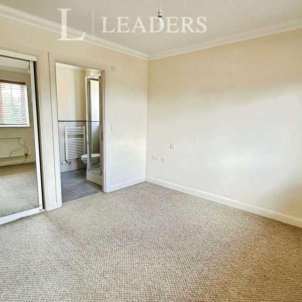 Trafalgar Rise, Clanfield, Waterlooville, PO8 - Photo 1
